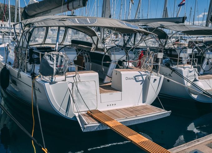 Hanse 455