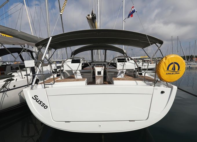 Hanse 455