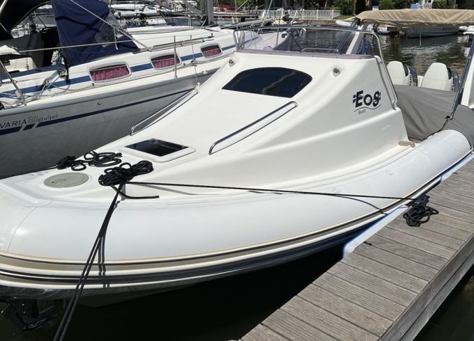 EOS BOATS JRB 780 R