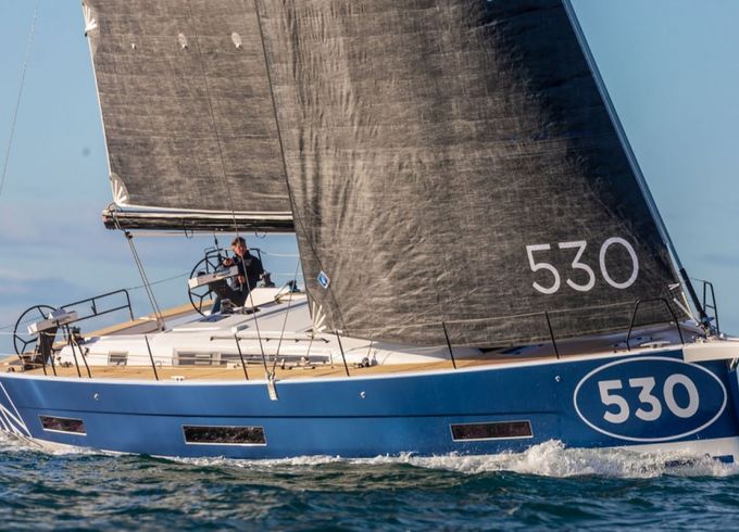 Dufour 530