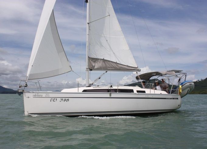 Bavaria Cruiser 33