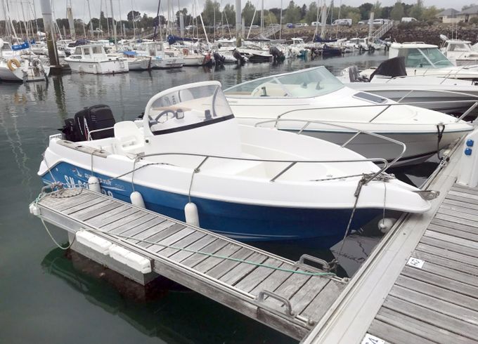 Quicksilver 550 Commander