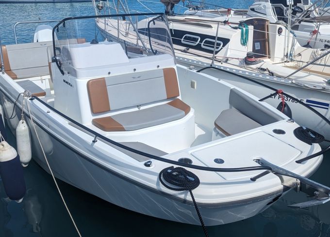 Bénéteau Flyer 7 SPACEdeck