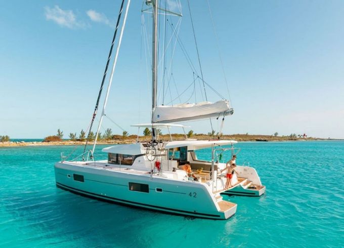 Lagoon 42
