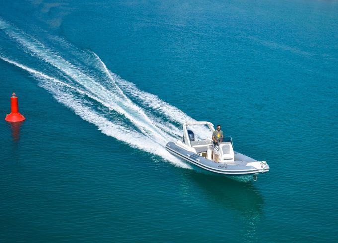 Nautica Led 680