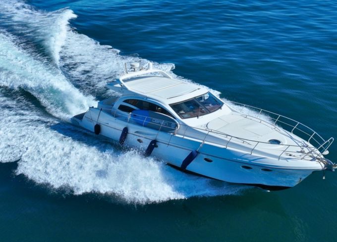 Innovazione e Progetti Alena 48 Hard Top