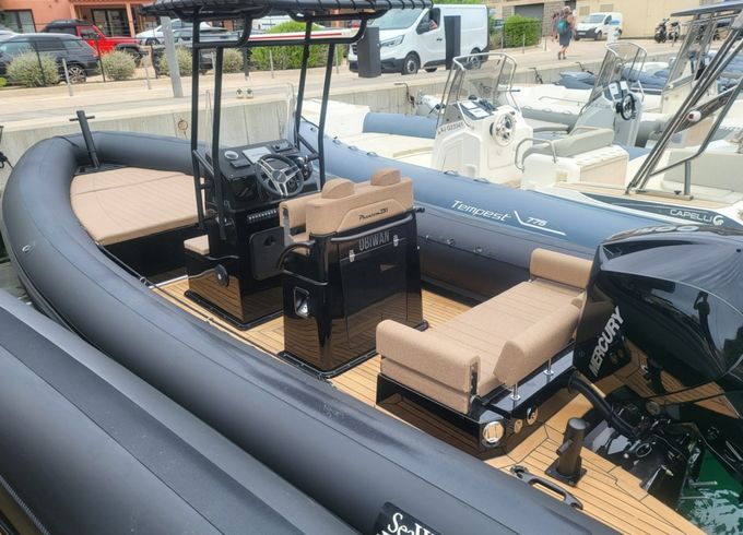 Sea Water Phantom 230
