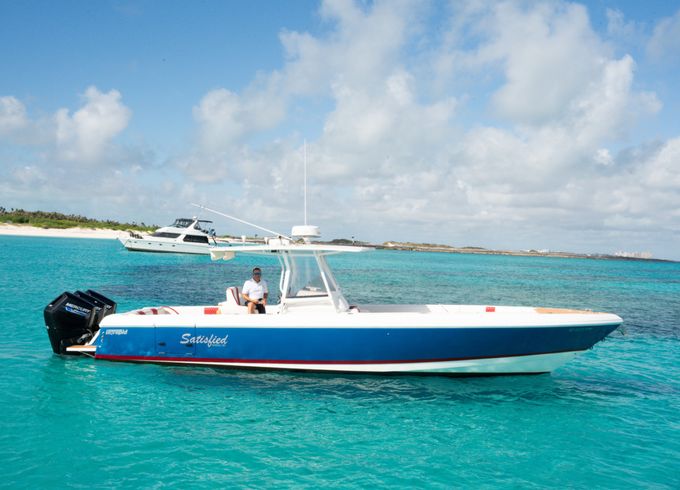 Intrepid Centerconsole