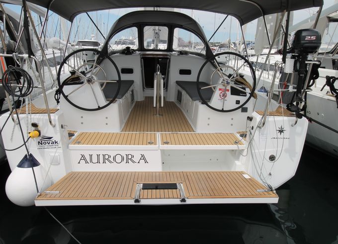 Jeanneau Sun Odyssey 380