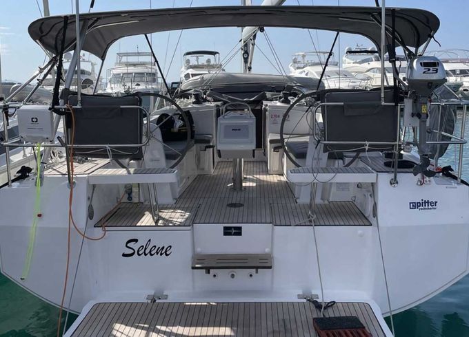 Bavaria C38