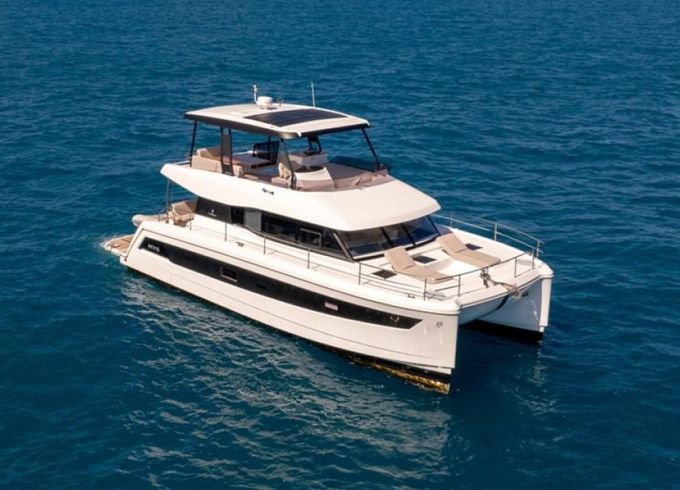 Fountaine Pajot MY.6