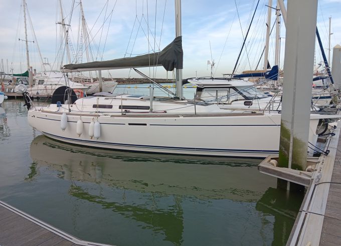 Dufour 34 E Performance