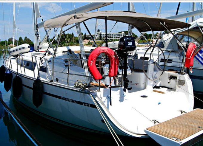 Bavaria 37