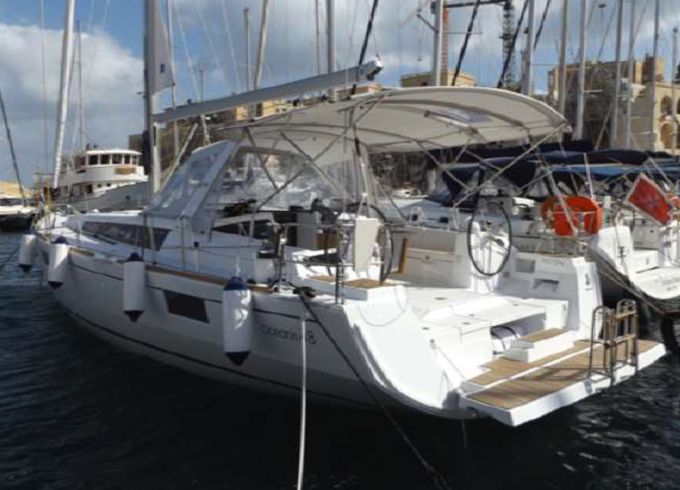 Bénéteau Oceanis 48