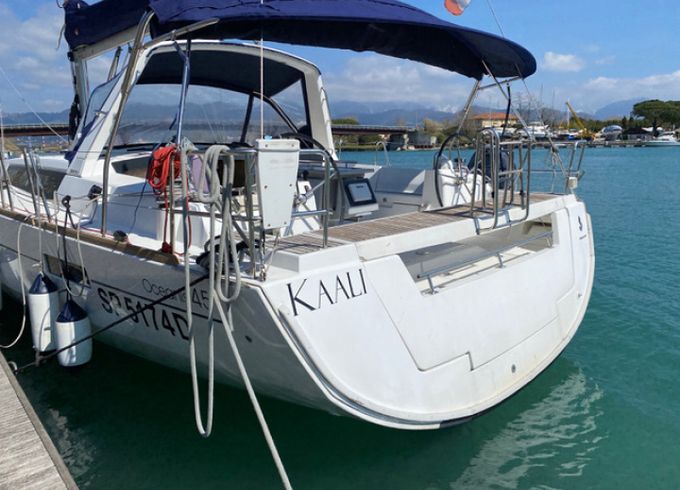Bénéteau Oceanis 45