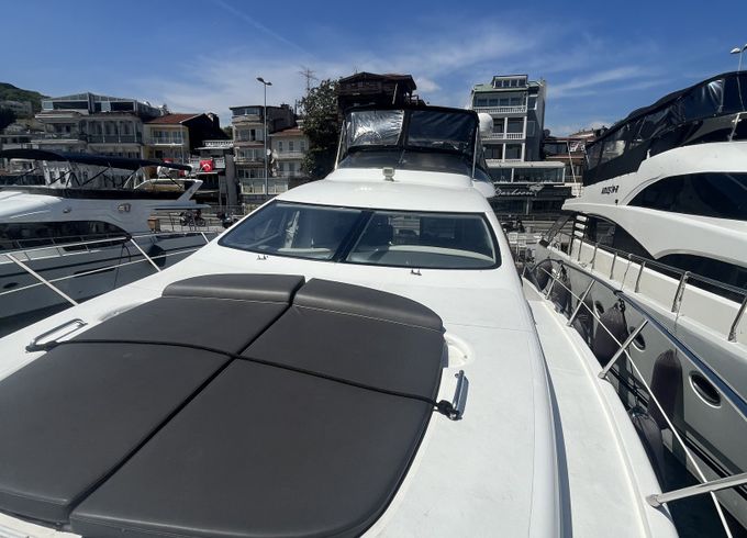 Azimut Absolute 43 Fly