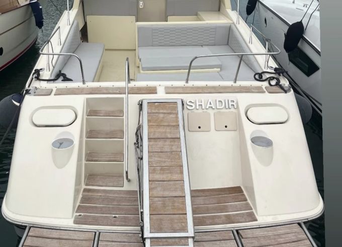 RIVALE 52