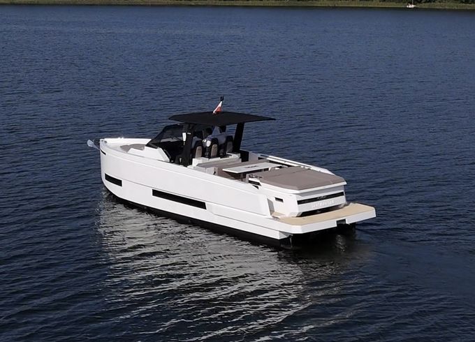DE ANTONIO Yachts D32 Open