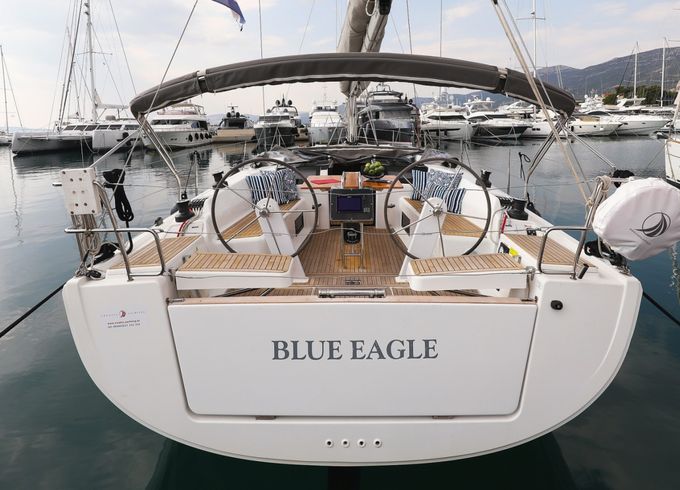 Hanse 418