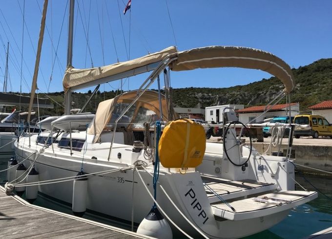 Dufour 335 Grand Large
