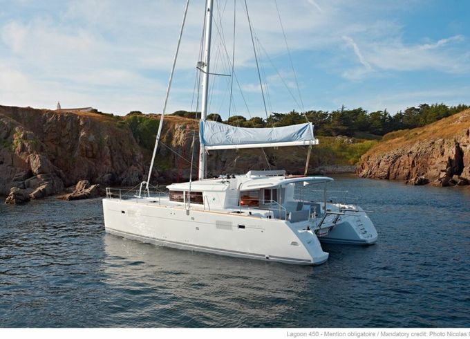 Lagoon 450 F