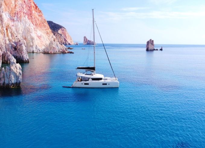 Lagoon 42