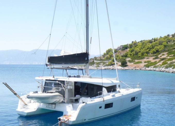Lagoon 42