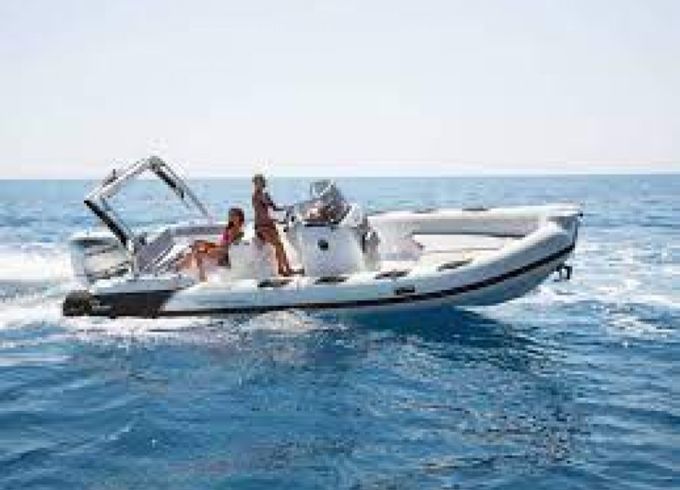 Ranieri Cayman 26 Sport Touring