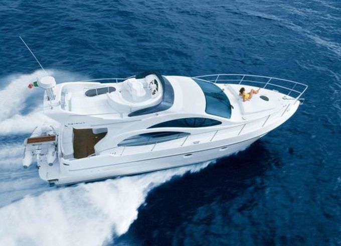 Azimut 42 Fly