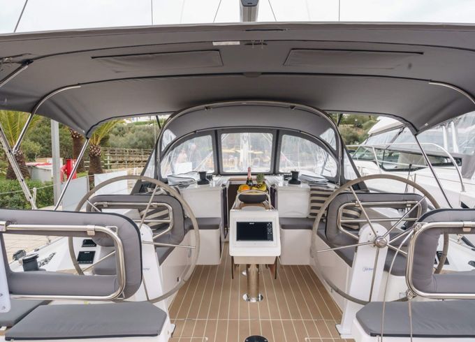 Bavaria C42