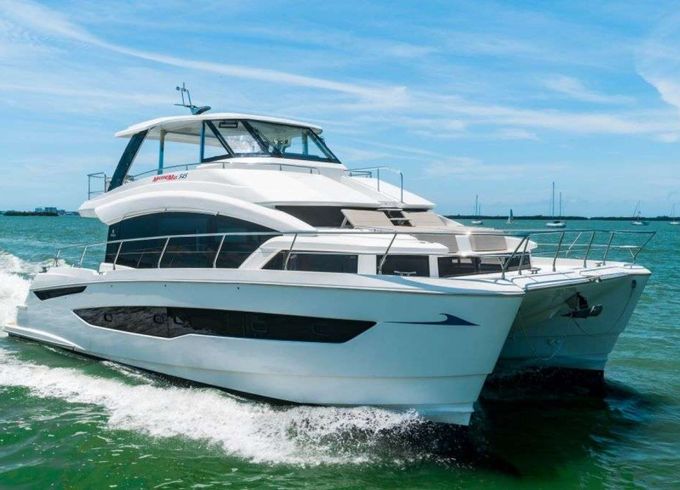 Aquila A Yachta Fun