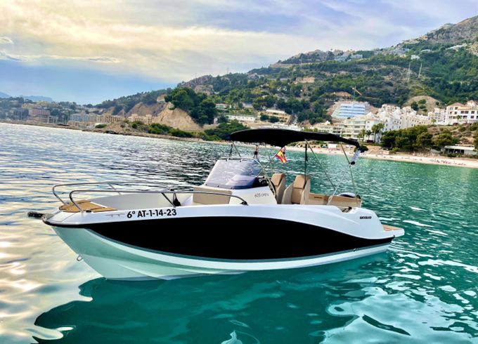 Quicksilver Activ 605 Open