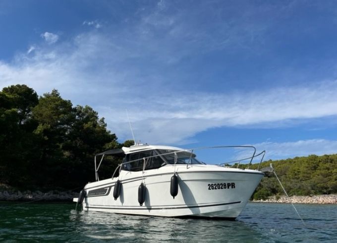 Jeanneau Merry Fisher 695