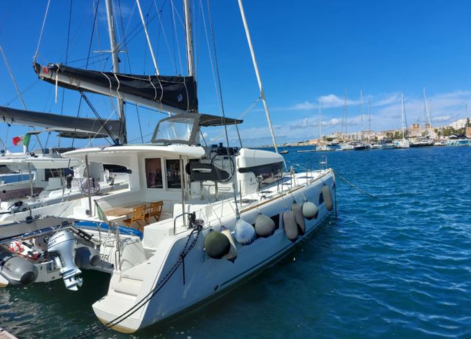 Lagoon 40