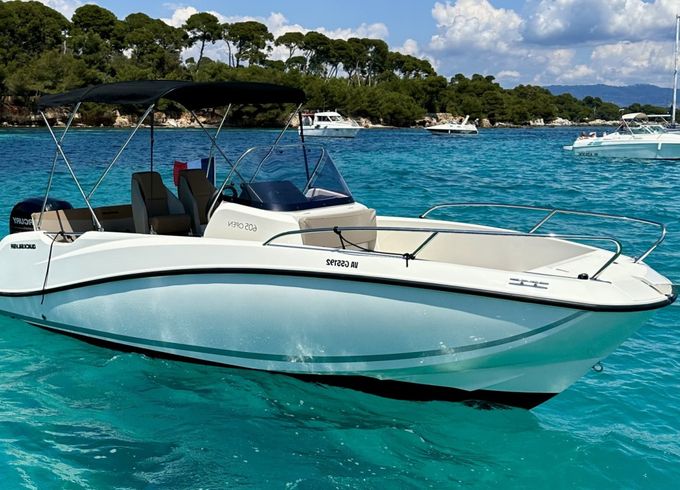 Quicksilver Activ 605 Open