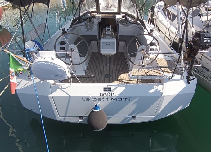 Bavaria C38 "Le petit Mami"