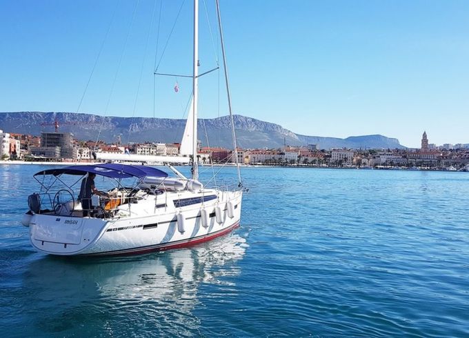 Bavaria Cruiser 37