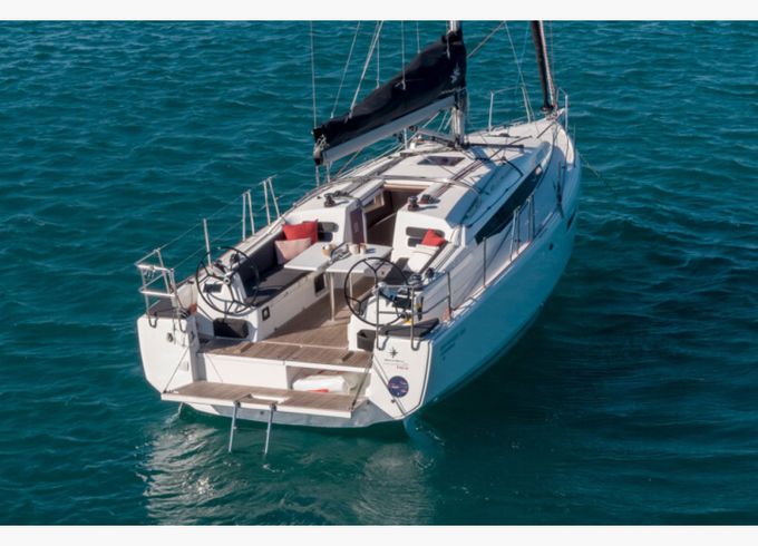 Jeanneau Sun Odyssey 380