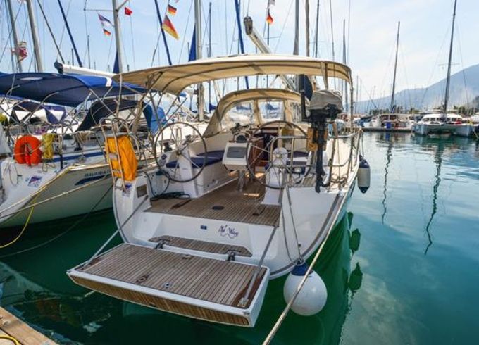 Bavaria Cruiser 37