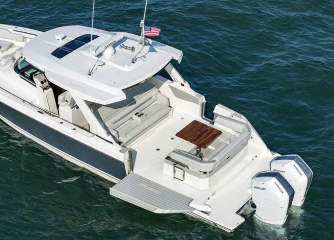 Tiara 43LS