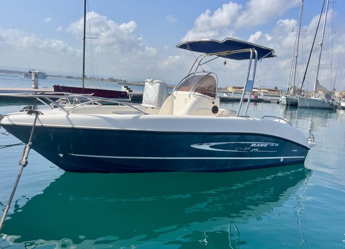 Mano Marine 21.50 WA