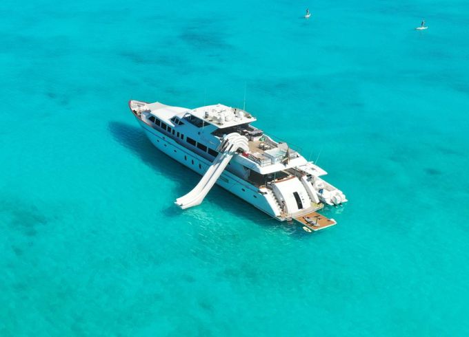 Hargrave BEACHFRONT