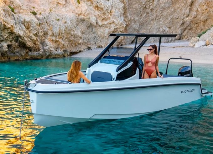 Protagon 25 SUNDECK