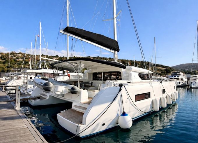 Lagoon 46