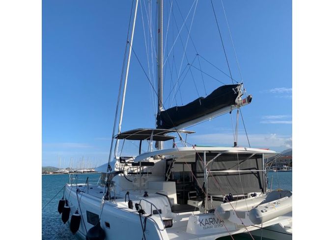 Lagoon 42