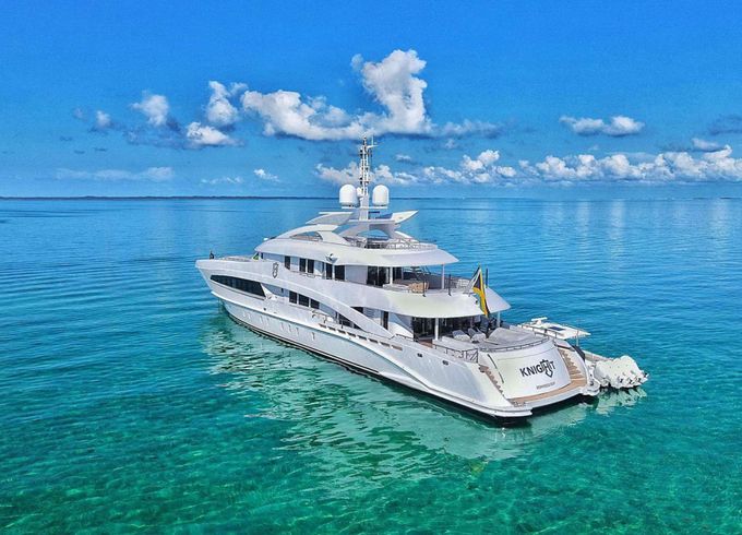 Heesen KNIGHT