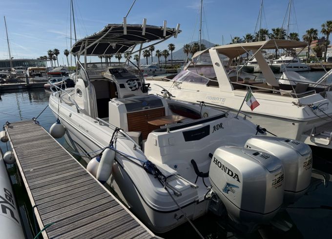 Ranieri Shadow 28