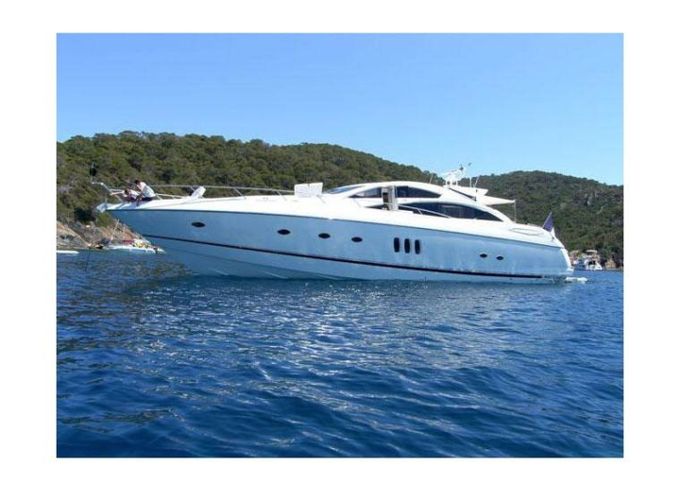 Sunseeker Predator 82