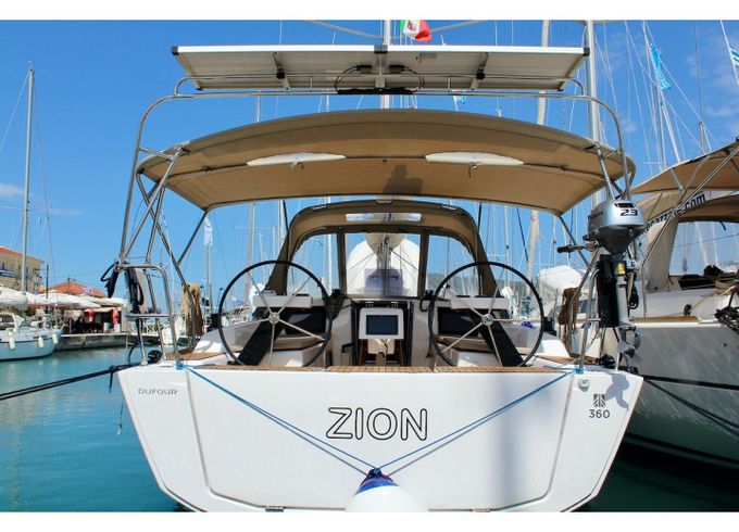 Dufour 360 Grand Large