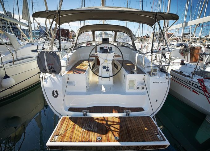 Bavaria Cruiser 36